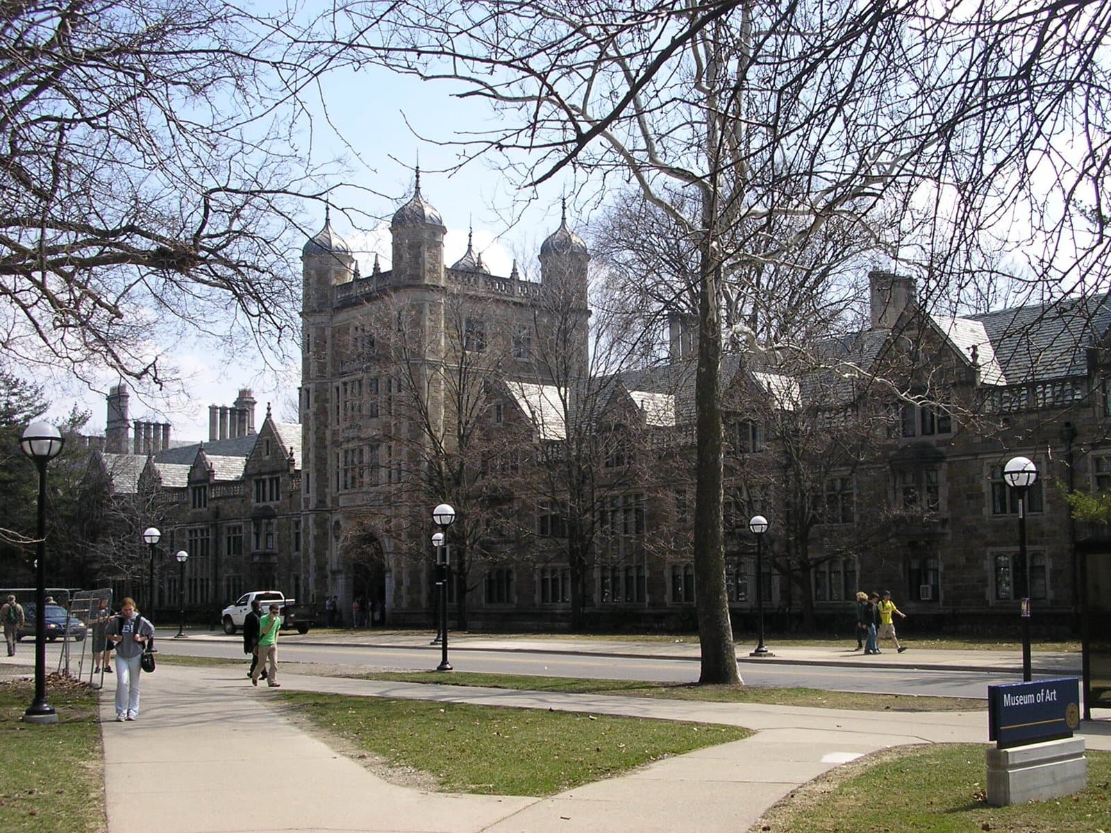 U-M Economists See A Flat Year For Michigan, Then A Rebound